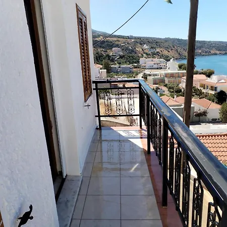 Seaview Apartment *